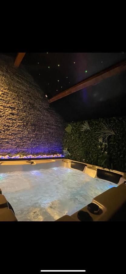 Spa&House91 Mennecy Εξωτερικό φωτογραφία
